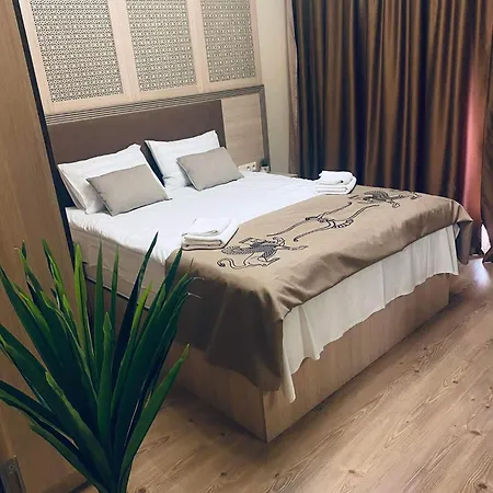 Argisht Luxury Apartment Golden Sands