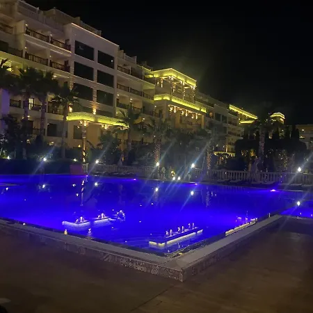 Апартаменты Argisht Luxury Золотые Пески